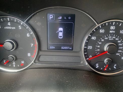 Used 2017 Kia Forte LX w/ LX Popular Package image 17