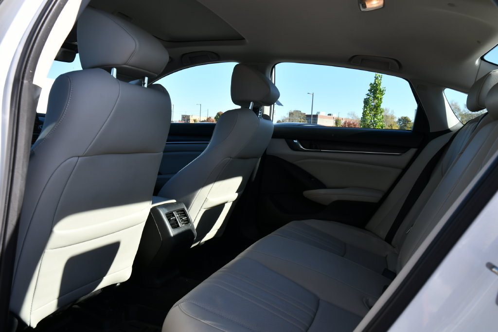 Used 2019 Honda Accord EX-L image 15