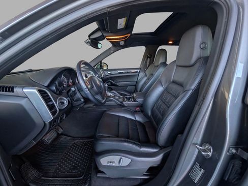 Used 2014 Porsche Cayenne AWD/4WD image 20