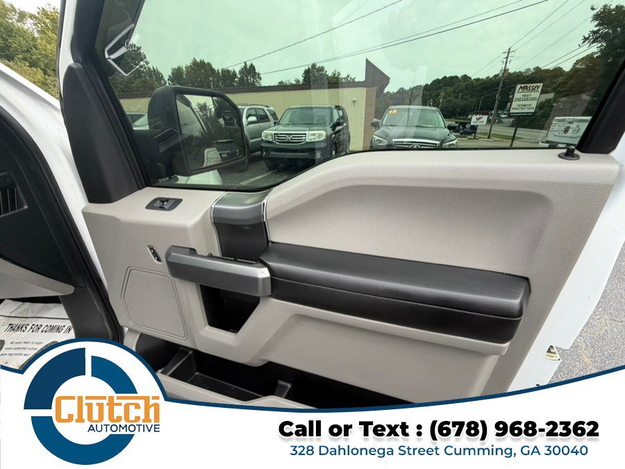 Used 2015 Ford F150 SuperCrew XLT w/ Equipment Group 301A Mid RWD image 24