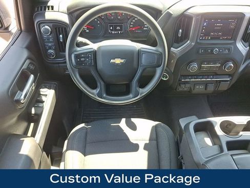 Used 2023 Chevrolet Silverado 1500 Custom AWD/4WD image 3