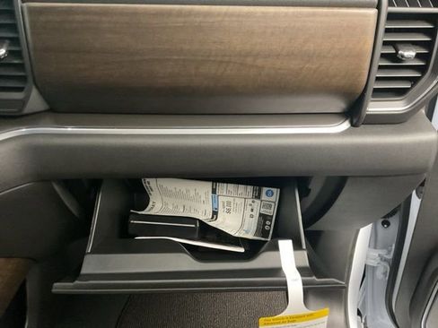 New 2026 Chevrolet Silverado 1500 High Country image 28