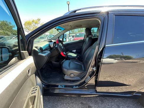 Used 2015 Chevrolet Spark LT image 9