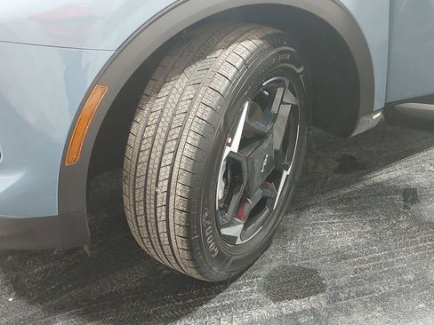 New 2026 Kia Sportage EX image 33