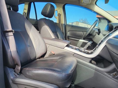 Used 2013 Ford Edge Limited image 18