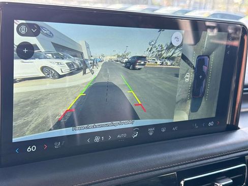 Used 2025 Lincoln Aviator Reserve image 30