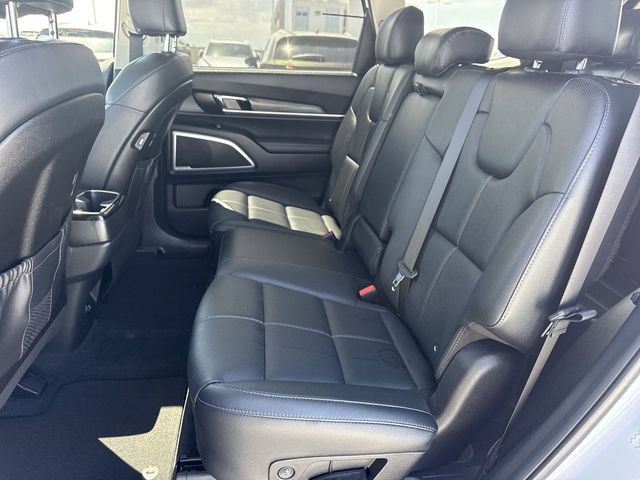Used 2020 Kia Telluride EX w/ Towing Package FWD image 23