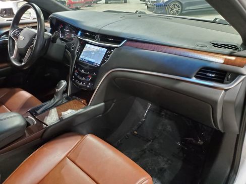Used 2019 Cadillac XTS Luxury w/ Driver Awareness Package FWD image 15