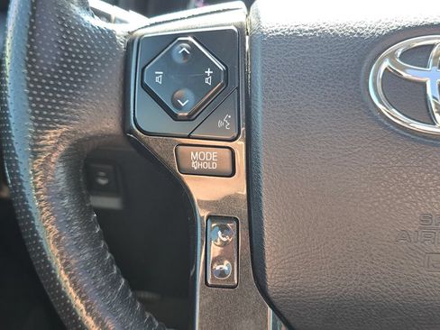 Used 2024 Toyota 4Runner TRD Off-Road Premium w/ Moonroof Package AWD/4WD image 34