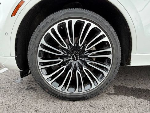 Used 2020 Lincoln Aviator Black Label w/ Dynamic Handling Package AWD/4WD image 19