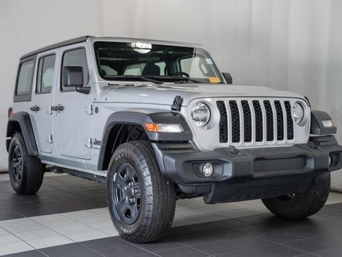 Used 2024 Jeep Wrangler Unlimited Sport AWD/4WD image 1