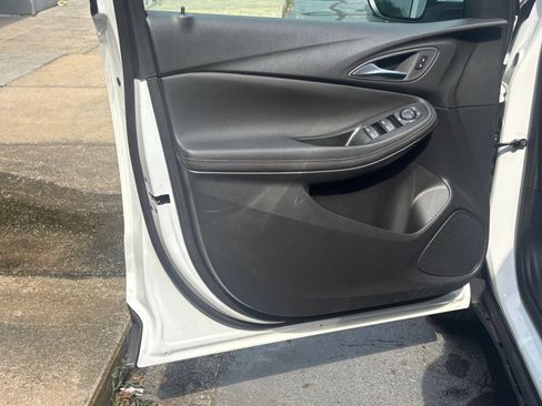 Used 2026 Buick Encore GX Preferred FWD image 18