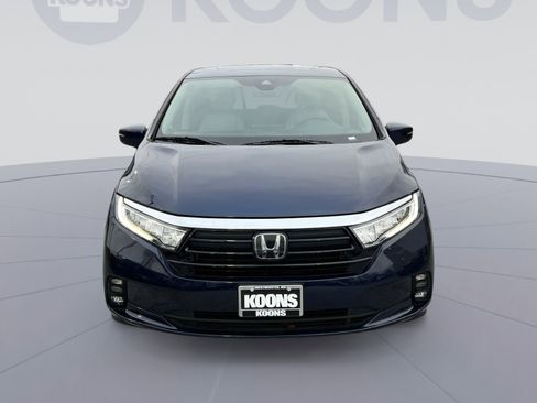 Used 2023 Honda Odyssey Touring image 11