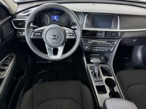 Used 2019 Kia Optima LX FWD image 3