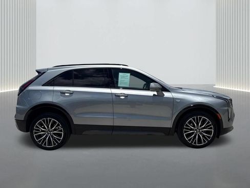 Certified 2024 Cadillac XT4 Sport FWD image 5