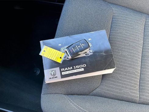 Used 2021 RAM 1500 Big Horn image 11