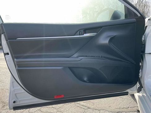 Used 2023 Toyota Camry SE image 17