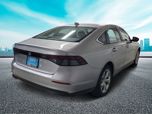 Used 2024 Honda Accord LX image 4
