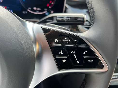 Used 2026 Mercedes-Benz GLC 350e 4MATIC image 35