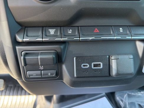 New 2026 Chevrolet Silverado 3500 W/T w/ WT Convenience Package AWD/4WD image 19