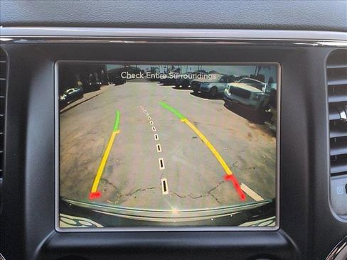 Used 2015 Jeep Grand Cherokee Limited image 14