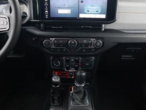 New 2026 Jeep Wrangler Unlimited Sport image 24