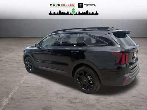 Used 2024 Kia Sorento SX Prestige AWD/4WD image 3