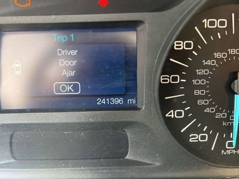 Used 2012 Ford Edge SE image 12