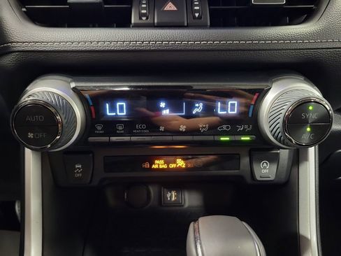 Used 2023 Toyota RAV4 XLE Premium FWD image 18