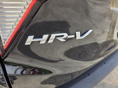 Used 2022 Honda HR-V EX image 14