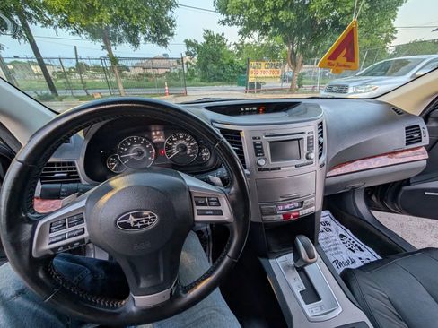 Used 2012 Subaru Outback 2.5i Limited w/ Moonroof Pkg AWD/4WD image 31