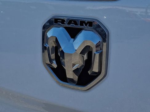 Used 2023 RAM 1500 Big Horn AWD/4WD image 30