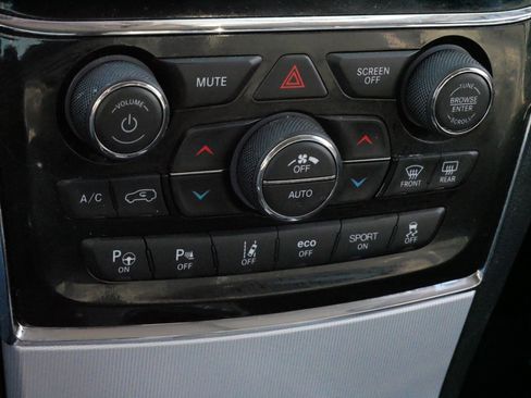 Used 2021 Jeep Grand Cherokee Summit image 21