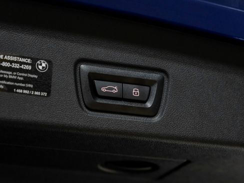 Used 2025 BMW M440i RWD image 59