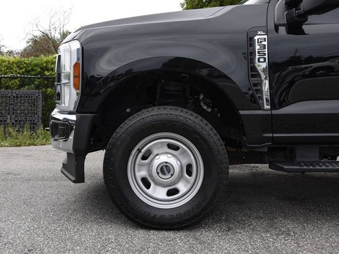 Used 2024 Ford F350 XL AWD/4WD image 10