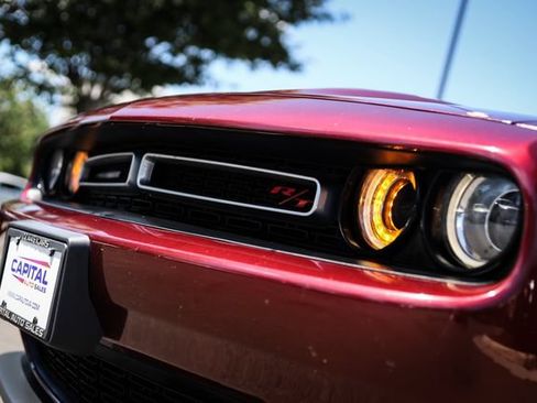 Used 2020 Dodge Challenger R/T RWD image 14