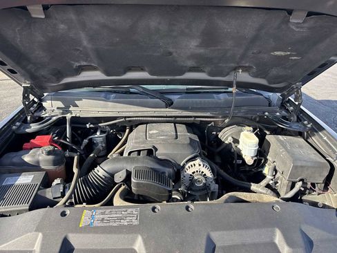 Used 2010 Chevrolet Silverado 1500 LT w/ Power Pack Plus AWD/4WD image 15