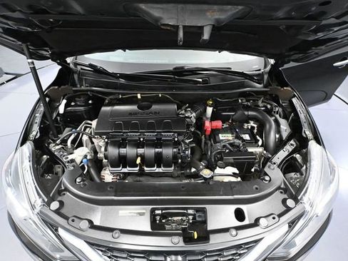 Used 2018 Nissan Sentra S image 41