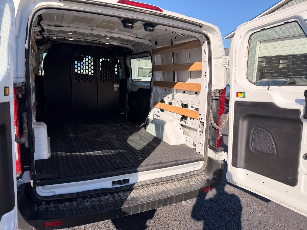 Used 2025 Ford Transit 250 Low Roof w/ Exterior Upgrade Package RWD image 26