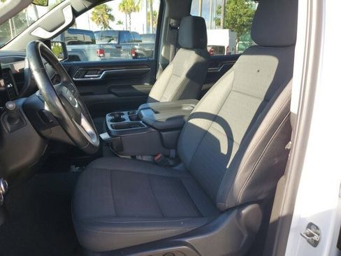 Used 2024 GMC Sierra 1500 SLE image 23