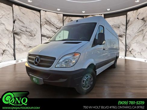 Used 2010 Mercedes-Benz Sprinter 3500 image 1