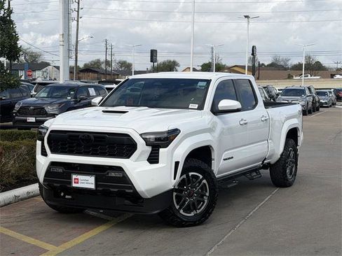Certified 2025 Toyota Tacoma TRD Sport w/ TRD Sport Upgrade Package image 2