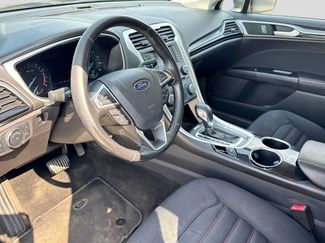 Used 2013 Ford Fusion SE FWD video 2
