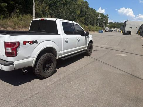 Used 2018 Ford F150 XLT w/ Equipment Group 302A Luxury AWD/4WD image 6