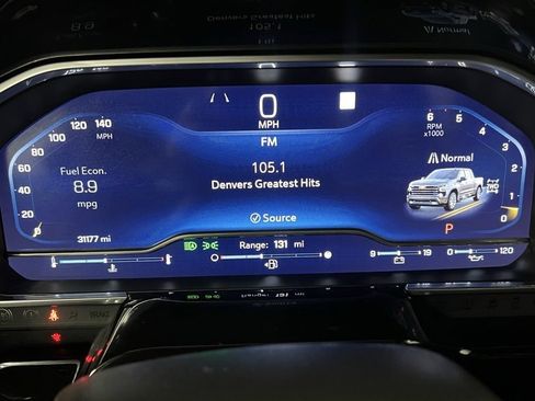 Used 2022 Chevrolet Silverado 1500 High Country image 32