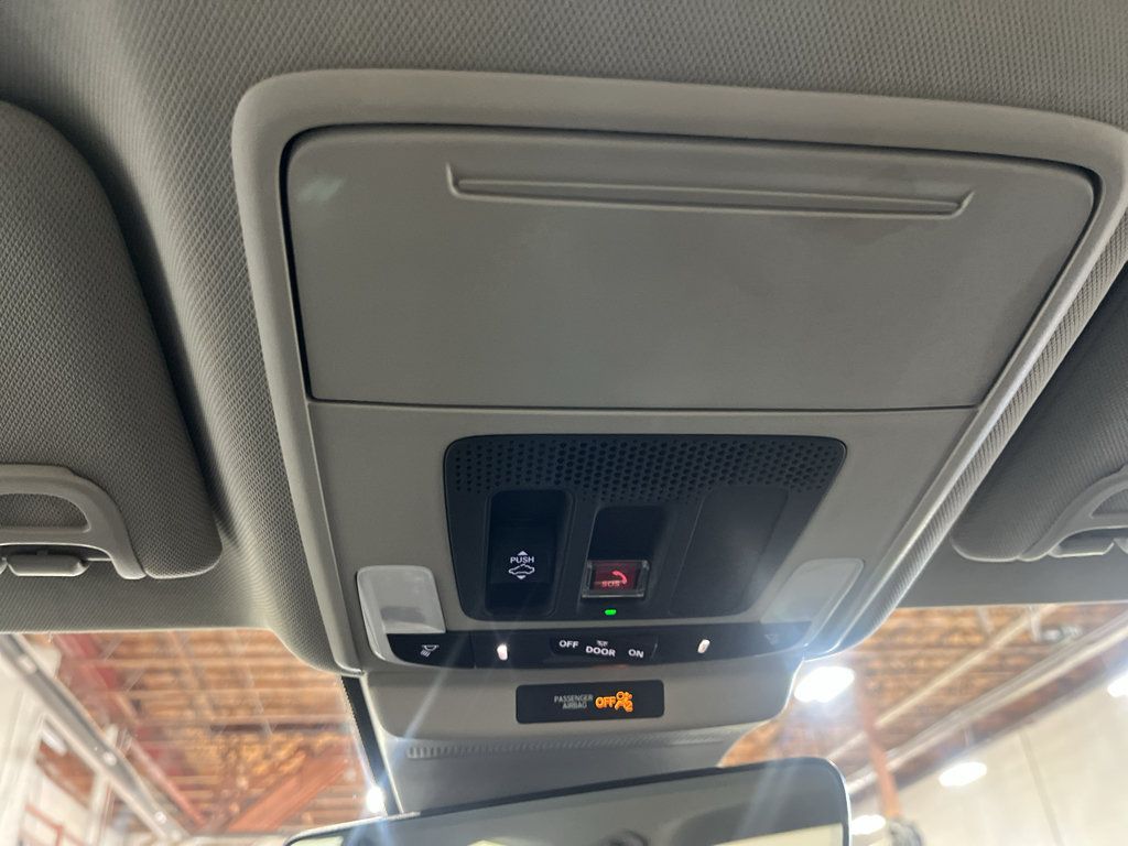 Used 2025 Honda Accord Touring image 35
