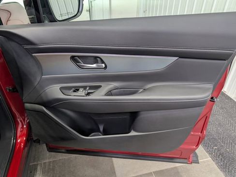 Used 2025 Nissan Murano SL AWD/4WD image 27