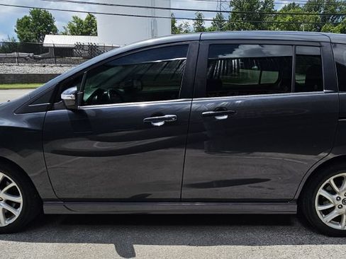 Used 2015 MAZDA MAZDA5 Touring FWD image 4