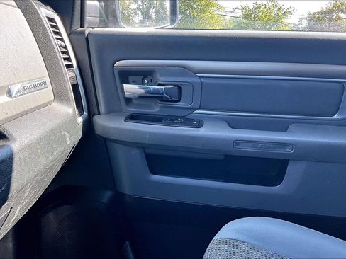 Used 2016 RAM 2500 Big Horn AWD/4WD image 32