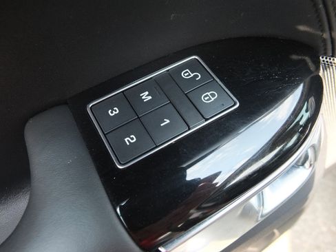 Used 2019 Land Rover Range Rover Sport Supercharged image 21